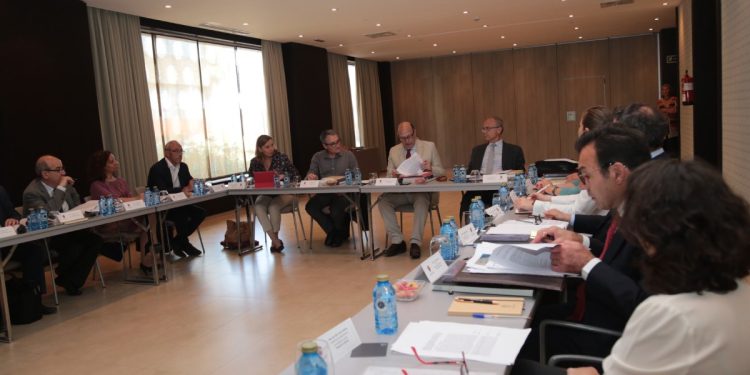 Las instituciones de control externo refuerzan sus actuaciones de colaboración para la fiscalización y el control del sector público local