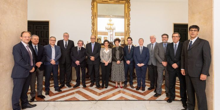 Las instituciones fiscalizadoras proponen medidas de actuación para reforzar la eficiencia del control de la gestión pública