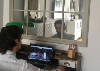 El síndico mayor, Roberto Fernández Llera, en la reunión telemática de la Conferencia de Presidentes de Asocex