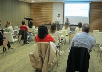 Asistentes a la jornada sobre la rendición de la cuenta general de las entidades locales celebrada en la Sindicatura de Cuentas.