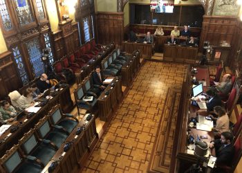 Roberto Fernández Llera durante su comparecencia en la Comisión de Hacienda y Fondos Europeos.