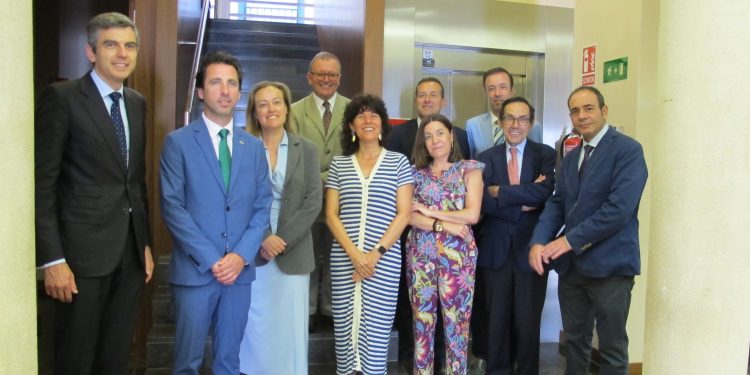 Las delegaciones de la Sindicatura de Cuentas y del Consejo Consultivo, en Gijón