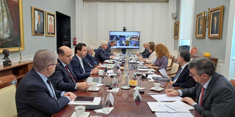 Asistentes a la reunión de presidencias del Tribunal de Cuentas y los OCEX, celebrada en Madrid.